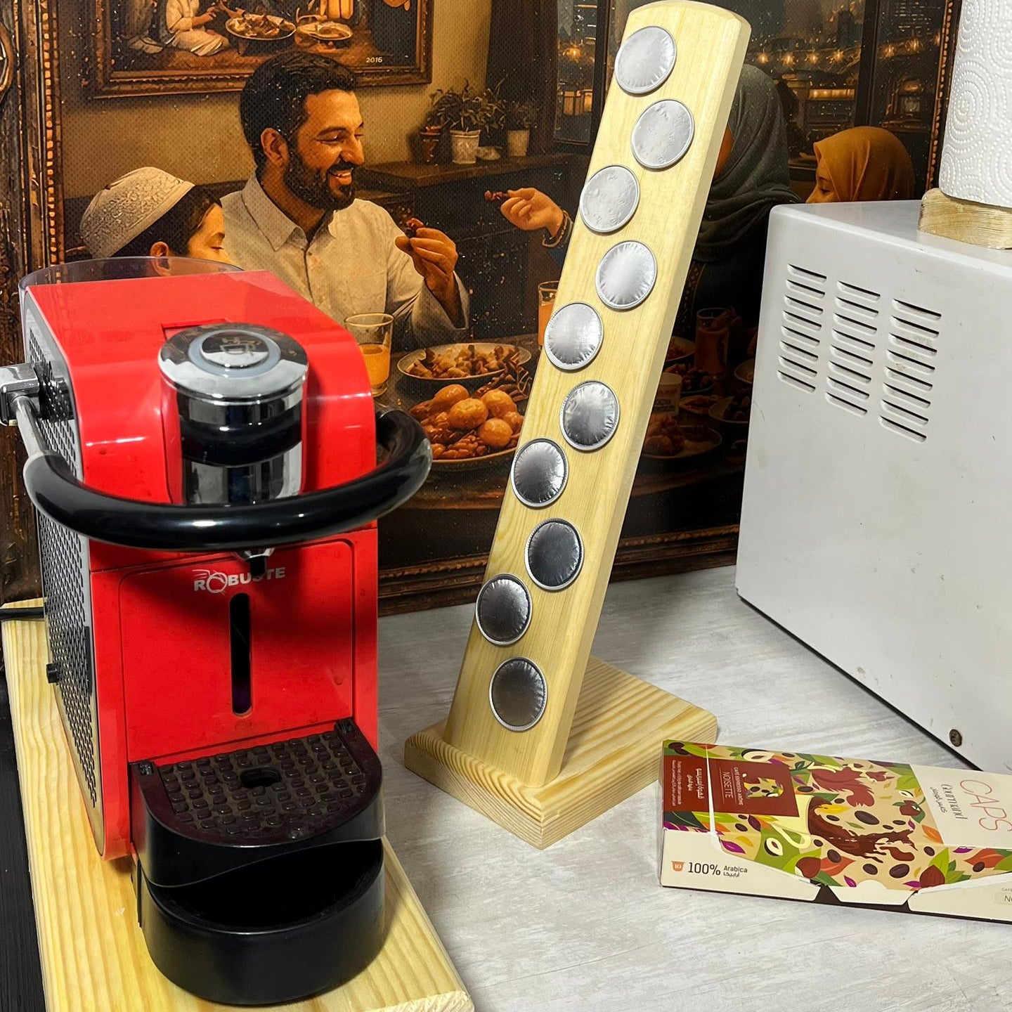 Pack Café حامل كبسولات القهوة + طاولة خشبية