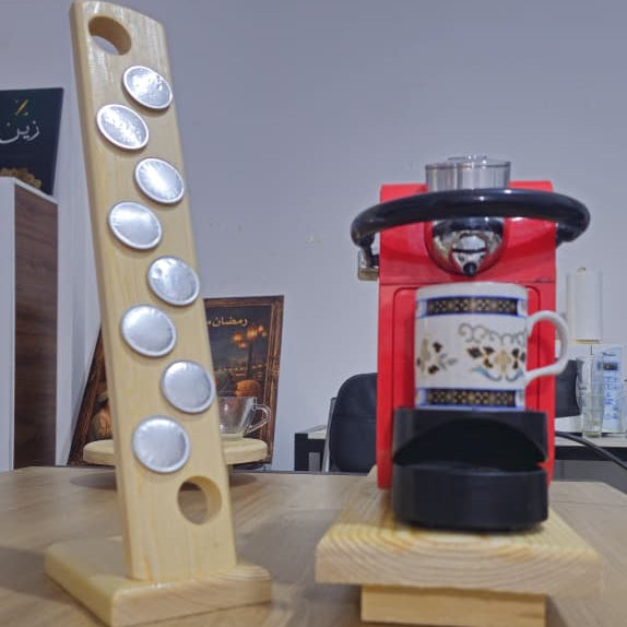 Pack Café حامل كبسولات القهوة + طاولة خشبية